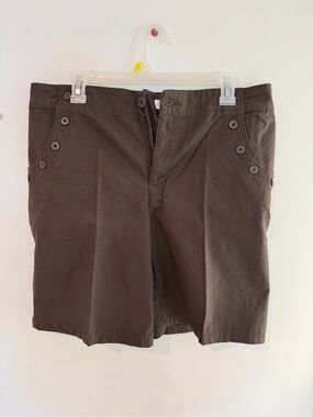Joseph Men's Brown Flat-Front Shorts with Button Accents